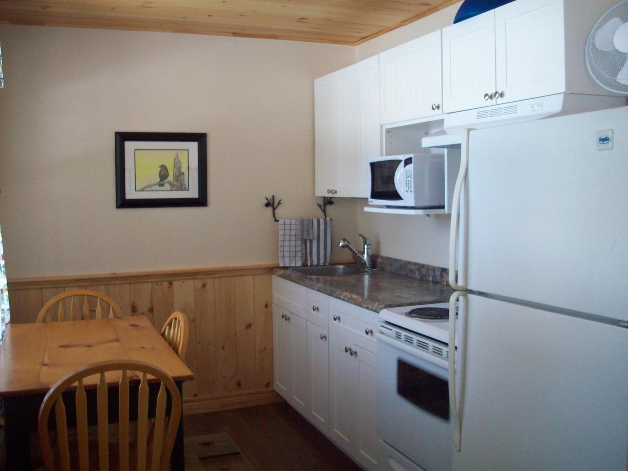Lakewoods Cottage Oxtongue Lake Rum bild